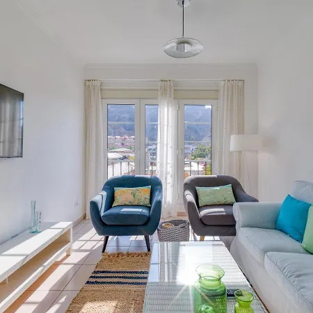 Apartament Mogansol *